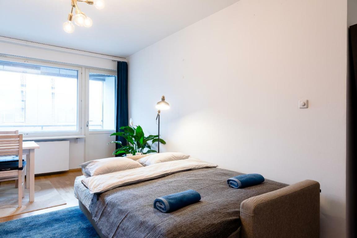 Stay Here Apartment Kamppi Helsinki Exterior photo