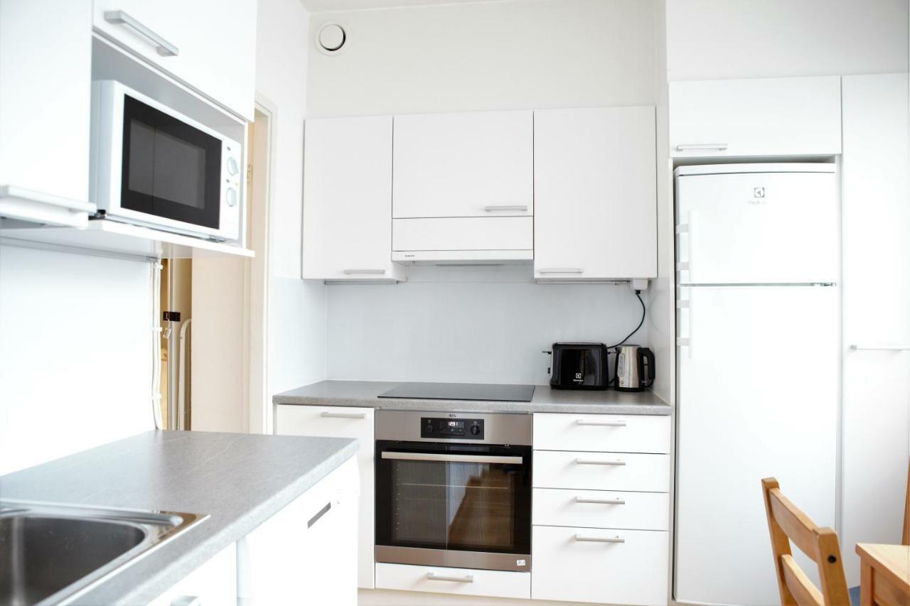 Stay Here Apartment Kamppi Helsinki Exterior photo